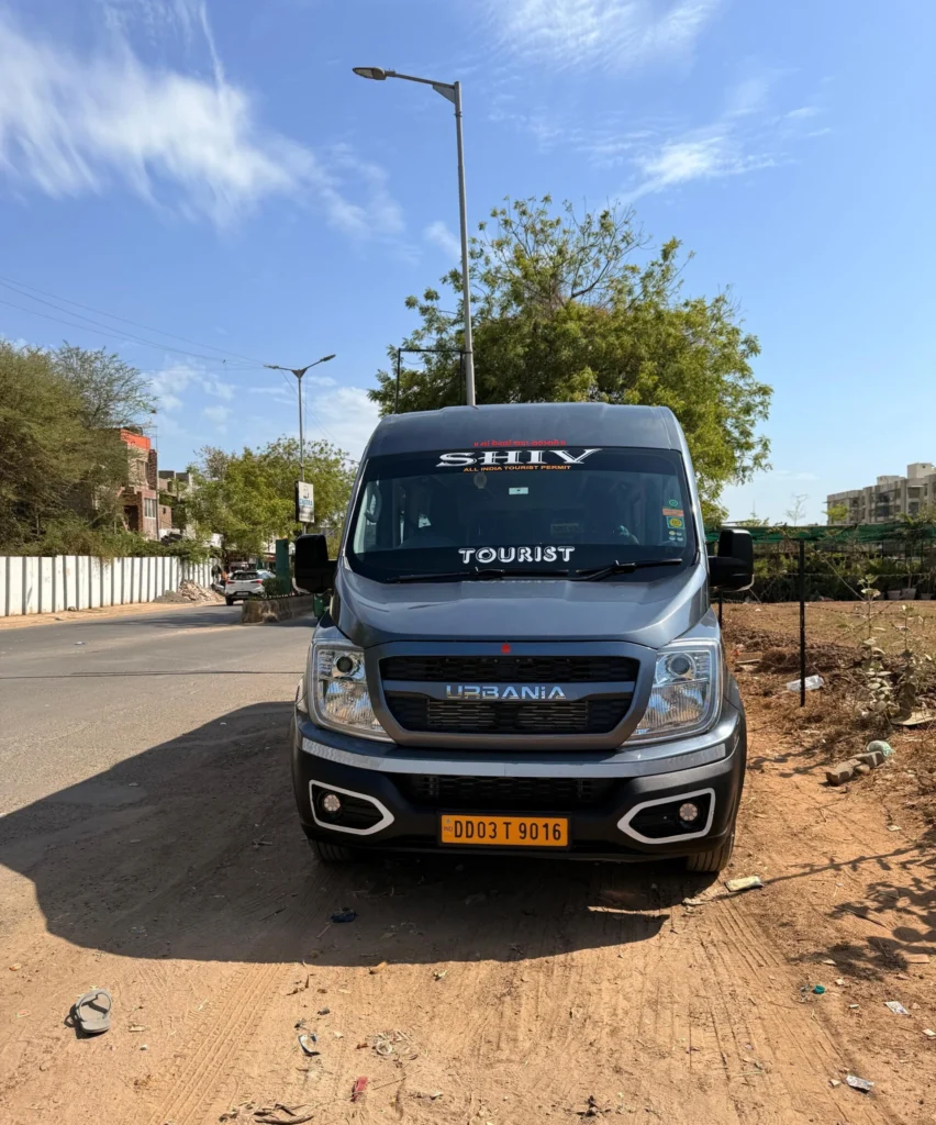 hire urbania in ahmedabad